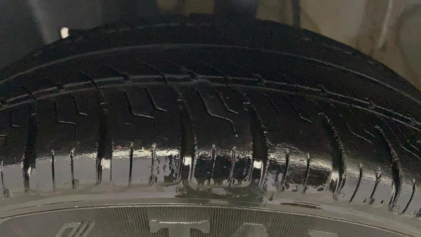 2015 Datsun Go Plus T, Petrol, Manual, 88,278 km, Left Front Tyre Tread
