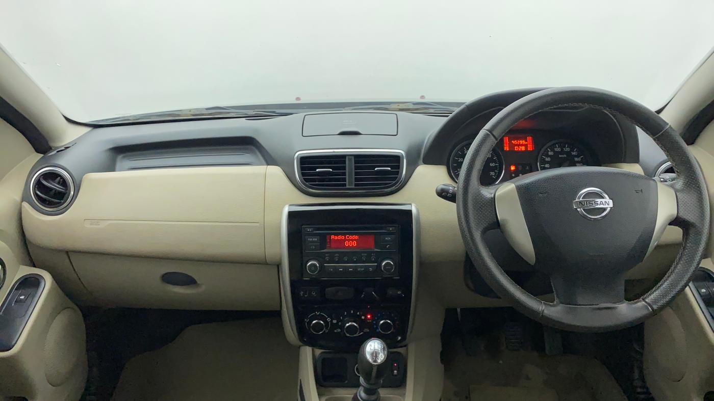 2014 Nissan Terrano XV D THP 110 PS, Diesel, Manual, 45,378 km, Dashboard