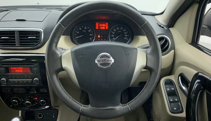 2014 Nissan Terrano XV D THP 110 PS, Diesel, Manual, 45,378 km, Steering Wheel Close Up