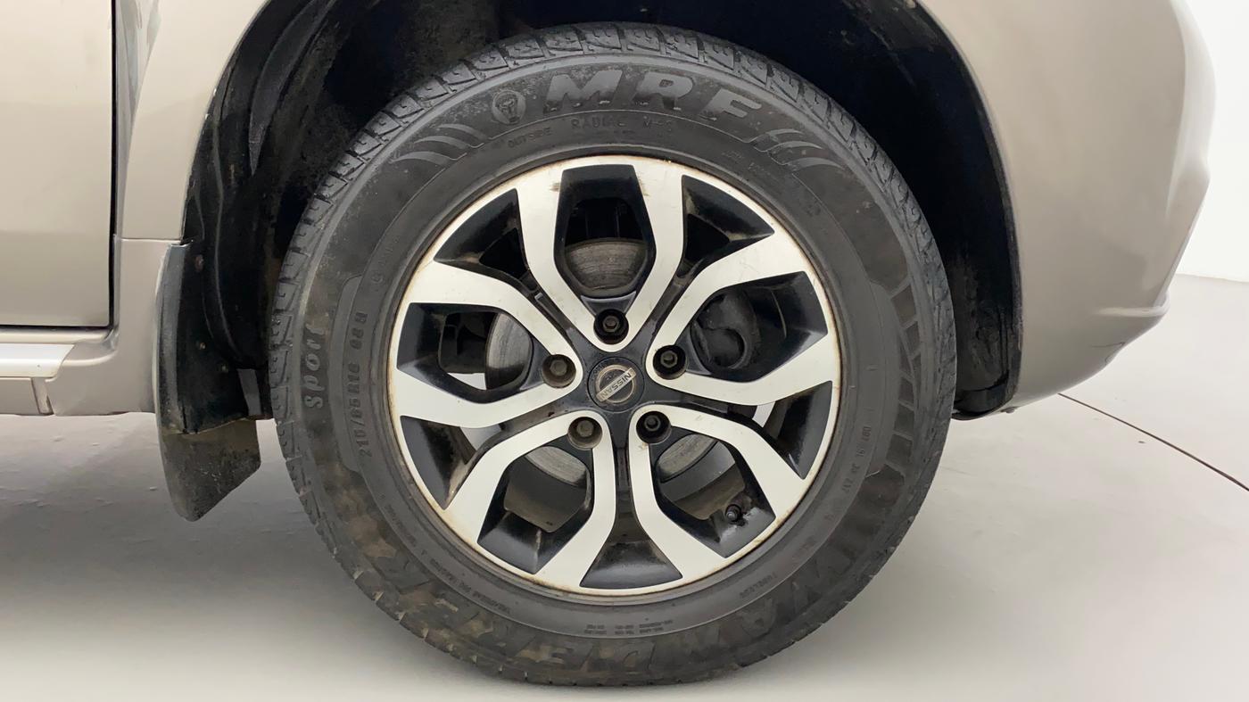 2014 Nissan Terrano XV D THP 110 PS, Diesel, Manual, 45,378 km, Right Front Wheel