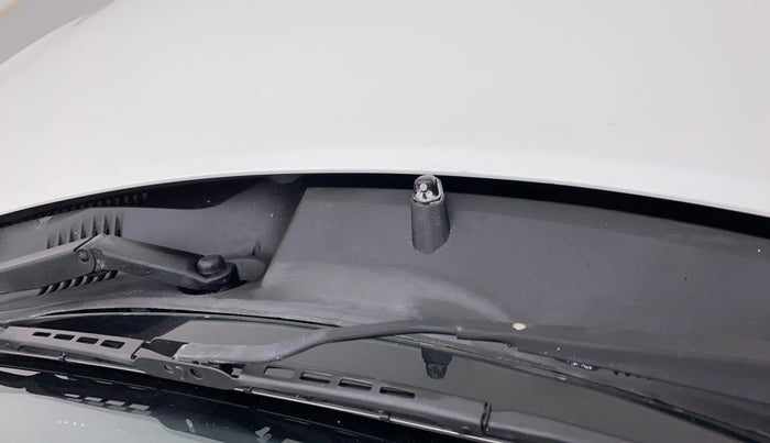 2012 Maruti Swift Dzire VDI, Diesel, Manual, 95,702 km, Front windshield - Wiper nozzle not functional