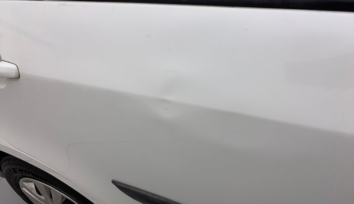 2012 Maruti Swift Dzire VDI, Diesel, Manual, 95,702 km, Right rear door - Slightly dented