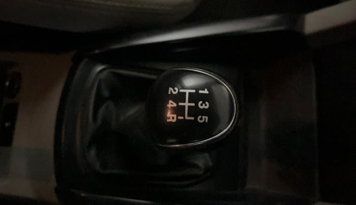 2017 Ford Ecosport TREND 1.5L PETROL, Petrol, Manual, 33,588 km, Gear Lever