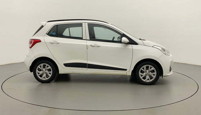 2019 Hyundai Grand i10 SPORTZ 1.2 KAPPA VTVT, Petrol, Manual, 26,498 km, Right Side View