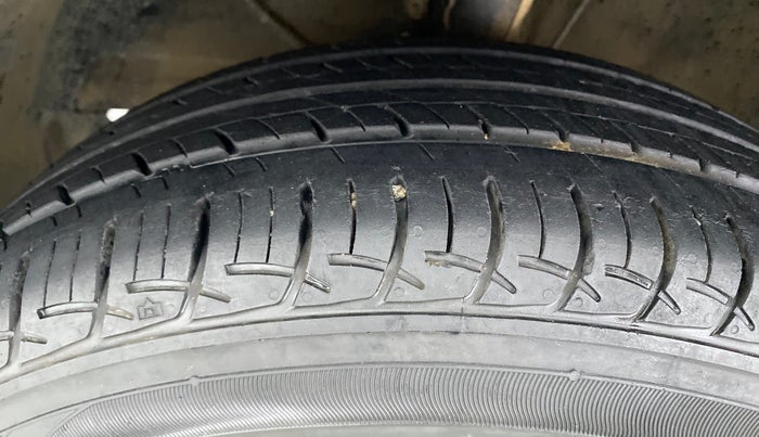 2018 Maruti Baleno DELTA 1.2 K12, Petrol, Manual, 29,199 km, Left Front Tyre Tread