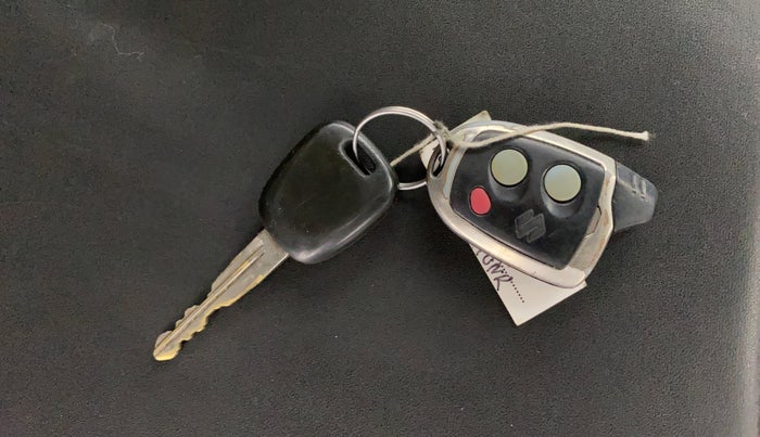 2015 Maruti Wagon R 1.0 LXI CNG, CNG, Manual, 75,835 km, Key Close Up