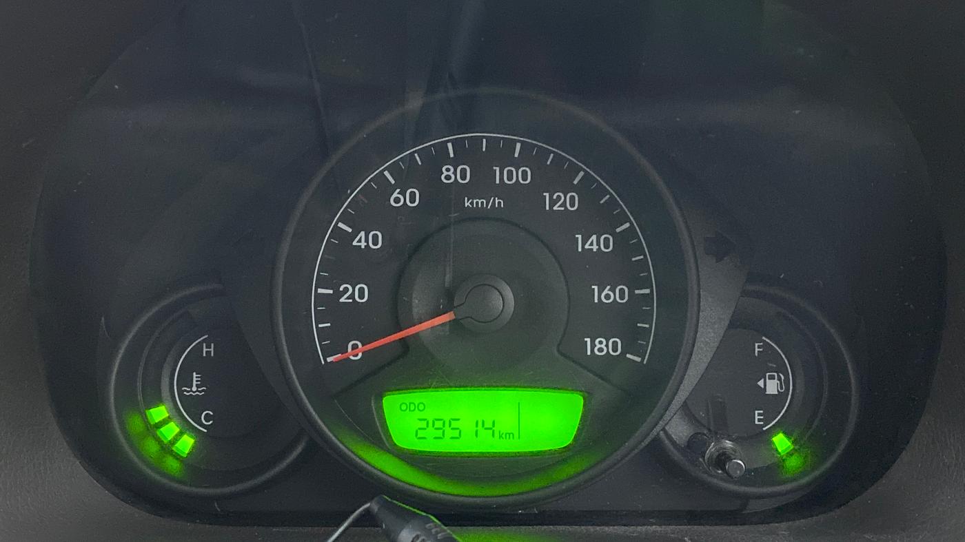 2016 Hyundai Eon D-LITE+, Petrol, Manual, 29,635 km, Odometer Image