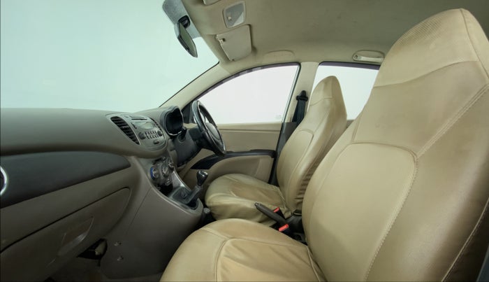 2016 Hyundai i10 SPORTZ 1.1 IRDE2, Petrol, Manual, 34,610 km, Right Side Front Door Cabin