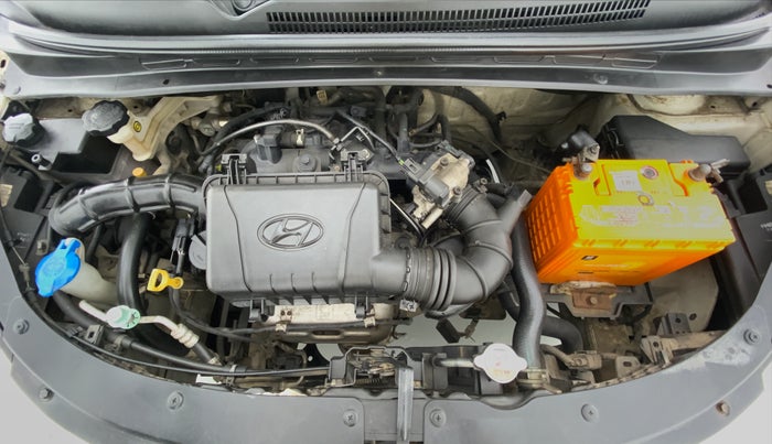 2016 Hyundai i10 SPORTZ 1.1 IRDE2, Petrol, Manual, 34,610 km, Open Bonet