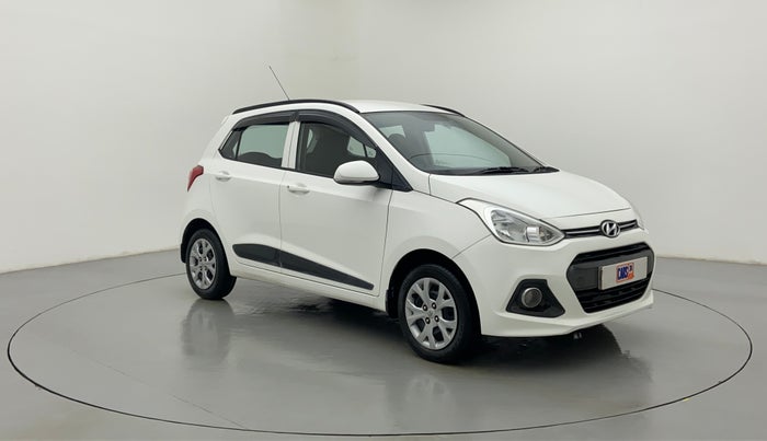 2015 Hyundai Grand i10 SPORTZ 1.2 KAPPA VTVT, Petrol, Manual, 13,675 km, Right Front Diagonal