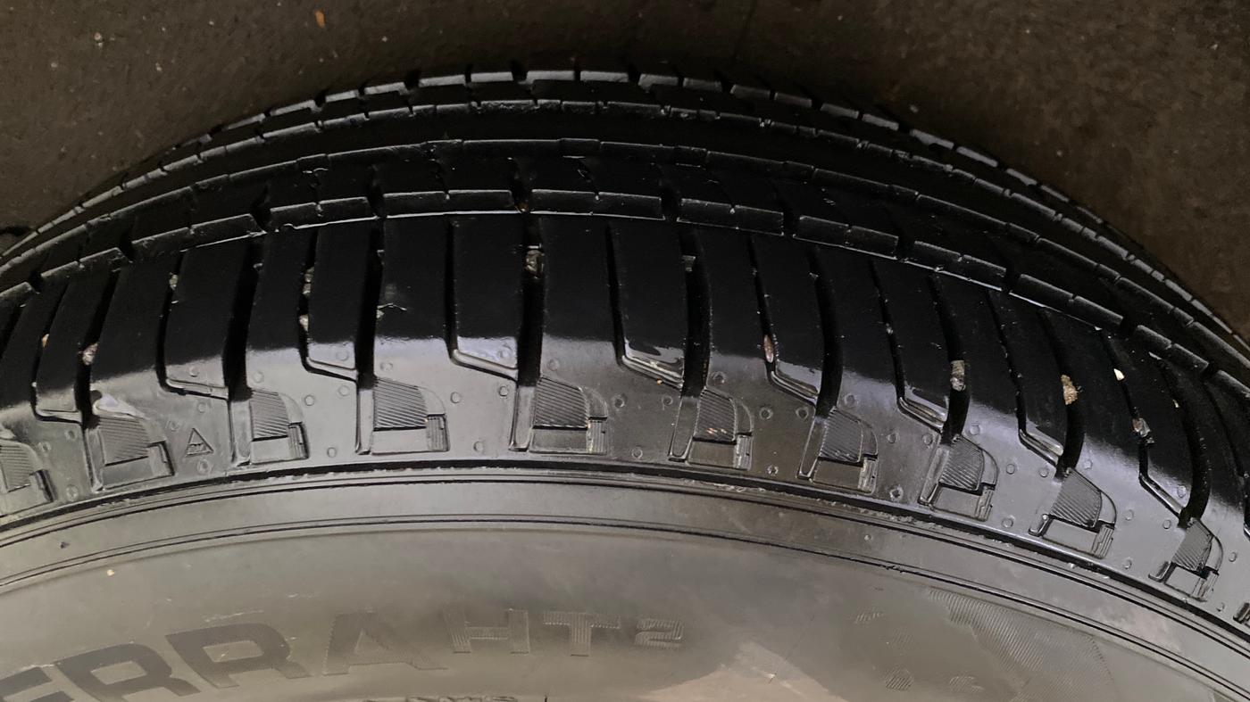 2023 Mahindra SCORPIO-N Z2 PETROL MT 7 STR, Petrol, Manual, 18,151 km, Left Rear Tyre Tread