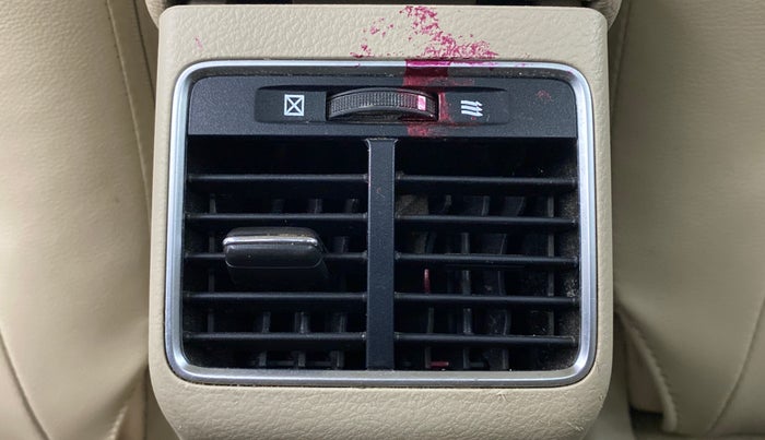 2014 Maruti Ciaz ZXI AMT, Petrol, Automatic, 43,773 km, Rear AC Vents