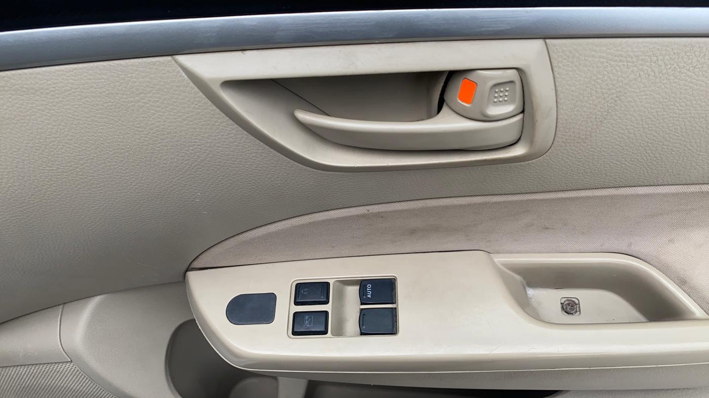 2019 Maruti Swift Dzire TOUR S DIESEL, Diesel, Manual, 75,294 km, Driver Side Door Panels Control