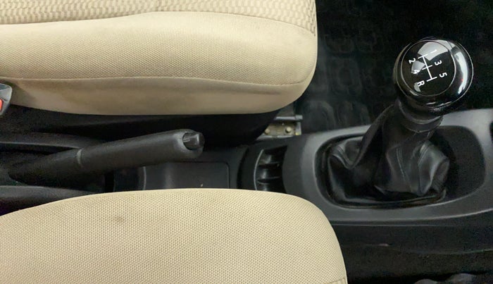 2018 Maruti Wagon R 1.0 LXI CNG, CNG, Manual, 63,646 km, Gear Lever
