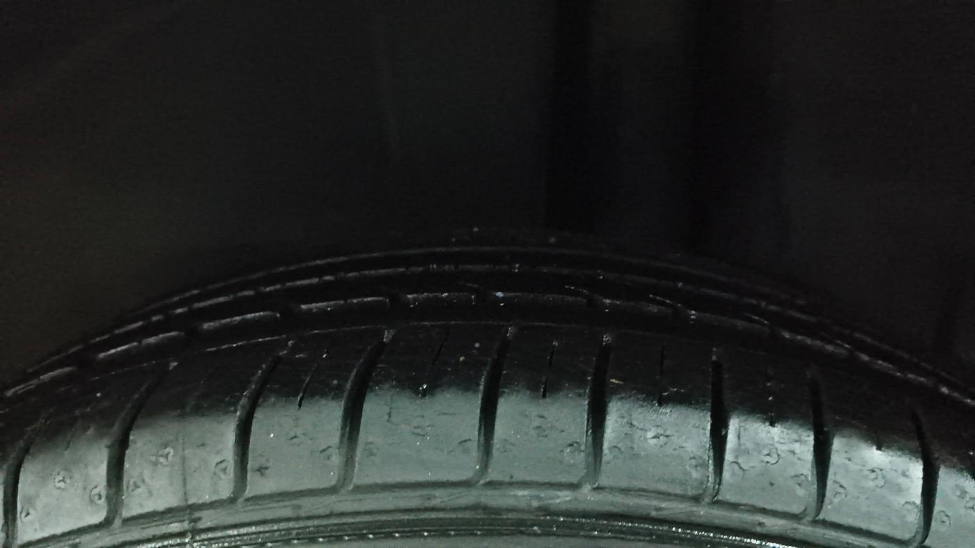 2016 Maruti Ciaz ZXI+, Petrol, Manual, 29,751 km, Left Rear Tyre Tread