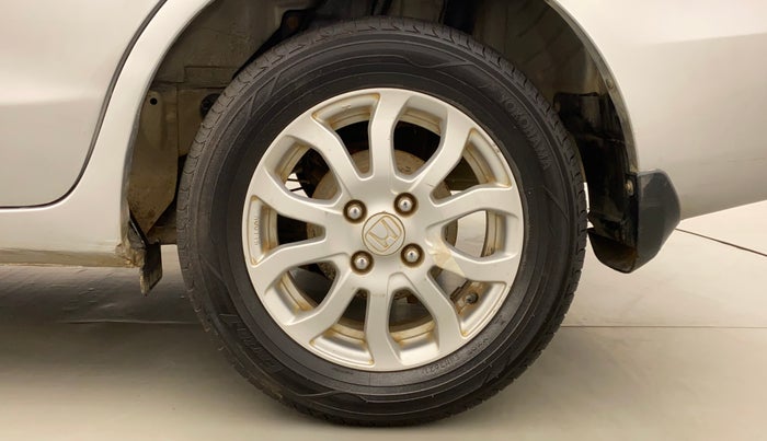 2014 Honda Amaze 1.2L I-VTEC VX, Petrol, Manual, 53,235 km, Left Rear Wheel