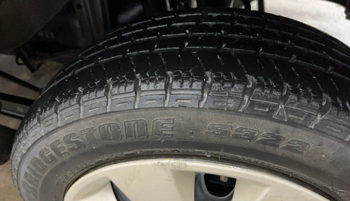 2016 Maruti Alto K10 VXI, Petrol, Manual, 26,326 km, Left Rear Tyre Tread