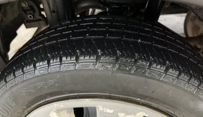 2016 Maruti Alto K10 VXI, Petrol, Manual, 26,326 km, Right Rear Tyre Tread