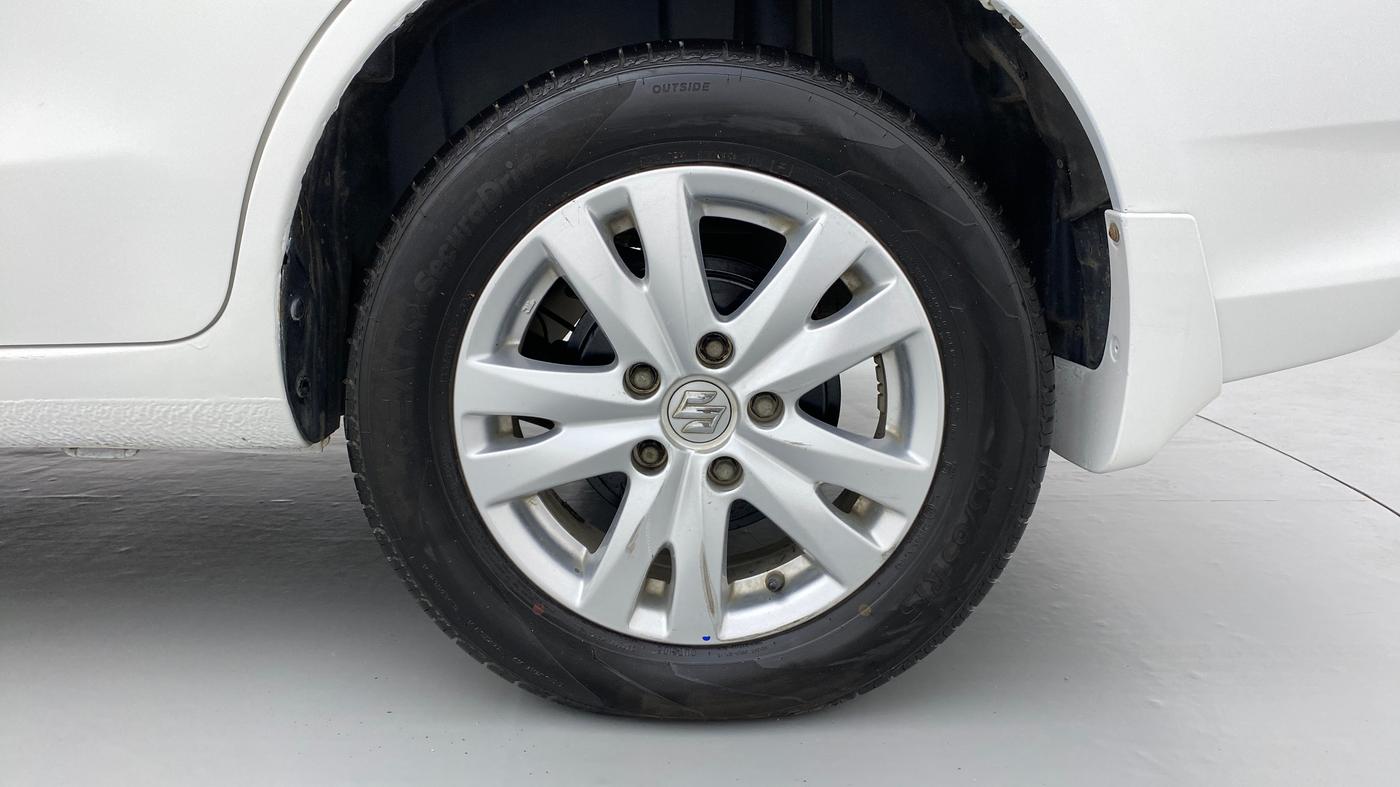2018 Maruti Ertiga ZDI PLUS SHVS, Diesel, Manual, 1,09,112 km, Left Rear Wheel