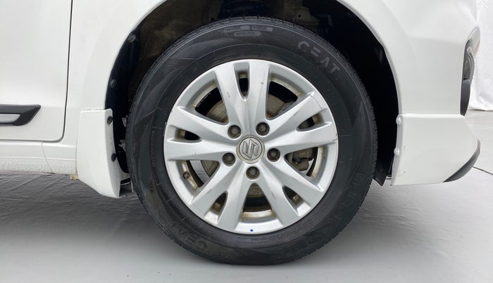 2018 Maruti Ertiga ZDI PLUS SHVS, Diesel, Manual, 1,09,112 km, Right Front Wheel
