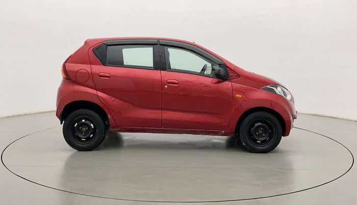 2017 Datsun Redi Go T (O), Petrol, Manual, 26,603 km, Right Side View