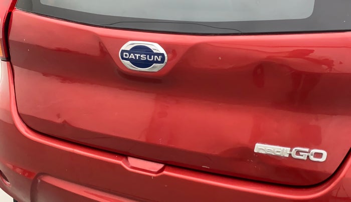 2017 Datsun Redi Go T (O), Petrol, Manual, 26,603 km, Dicky (Boot door) - Slightly dented