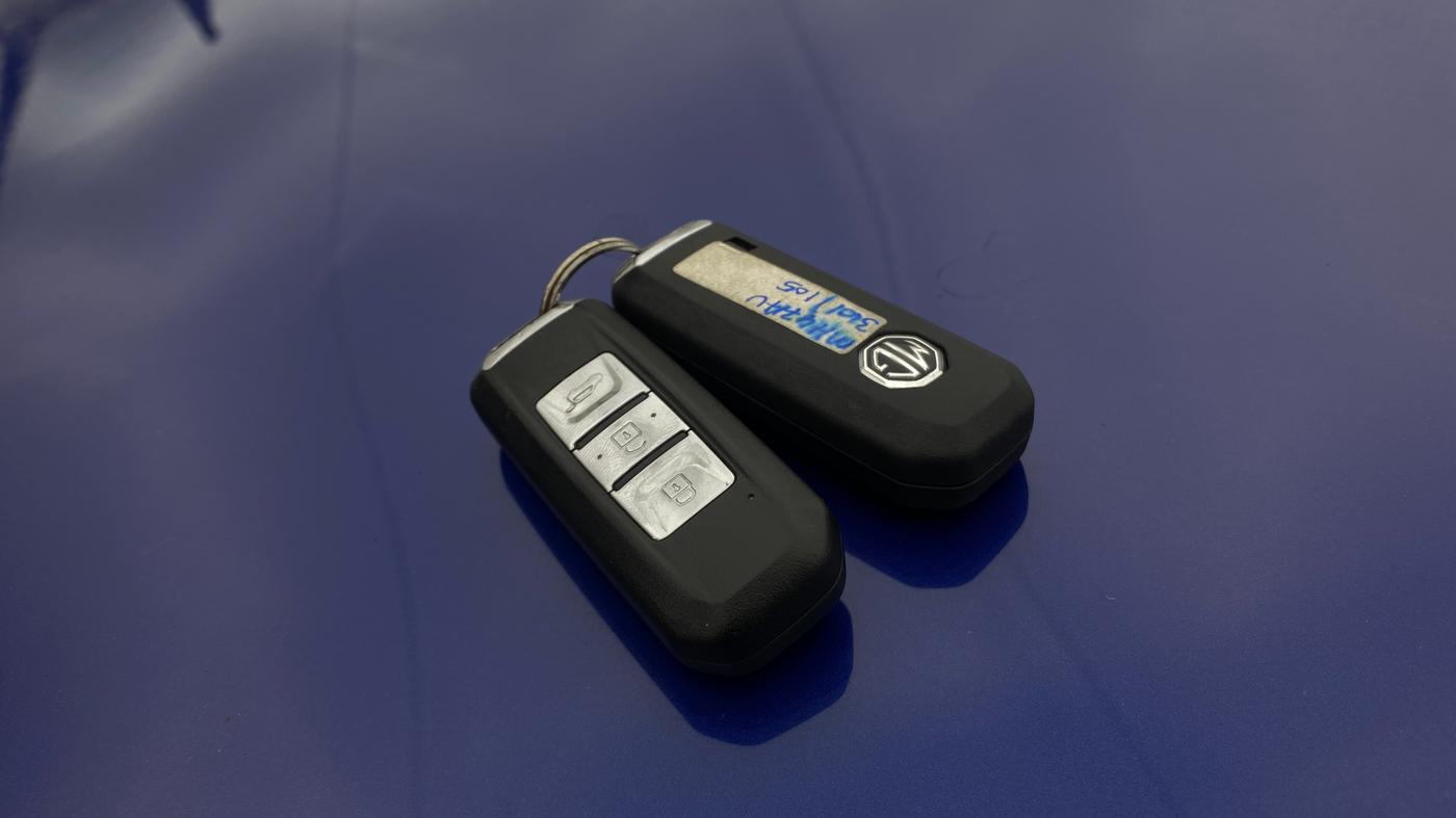 2020 MG HECTOR PLUS SHARP 1.5 PETROL TURBO DCT 6-STR, Petrol, Automatic, 41,852 km, Key Close Up