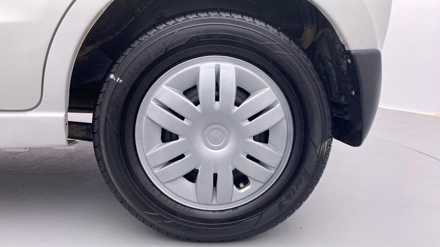 2012 Maruti A Star VXI ABS AT, Petrol, Automatic, 98,711 km, Left Rear Wheel
