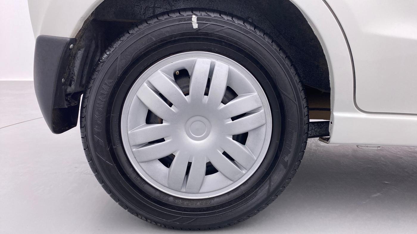 2012 Maruti A Star VXI ABS AT, Petrol, Automatic, 98,711 km, Right Rear Wheel