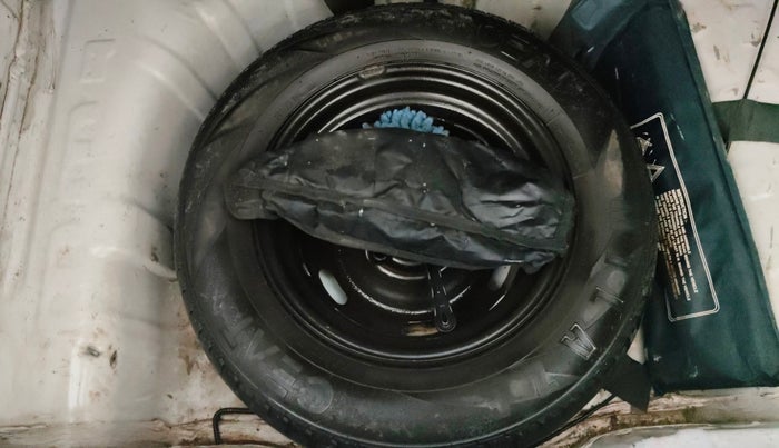 2016 Renault Kwid RXL, Petrol, Manual, 80,826 km, Spare Tyre