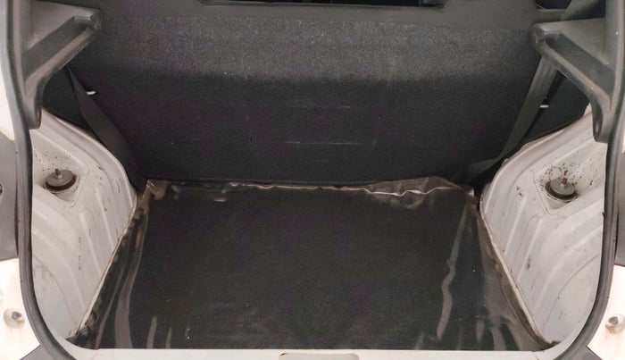 2016 Renault Kwid RXL, Petrol, Manual, 80,826 km, Boot Inside