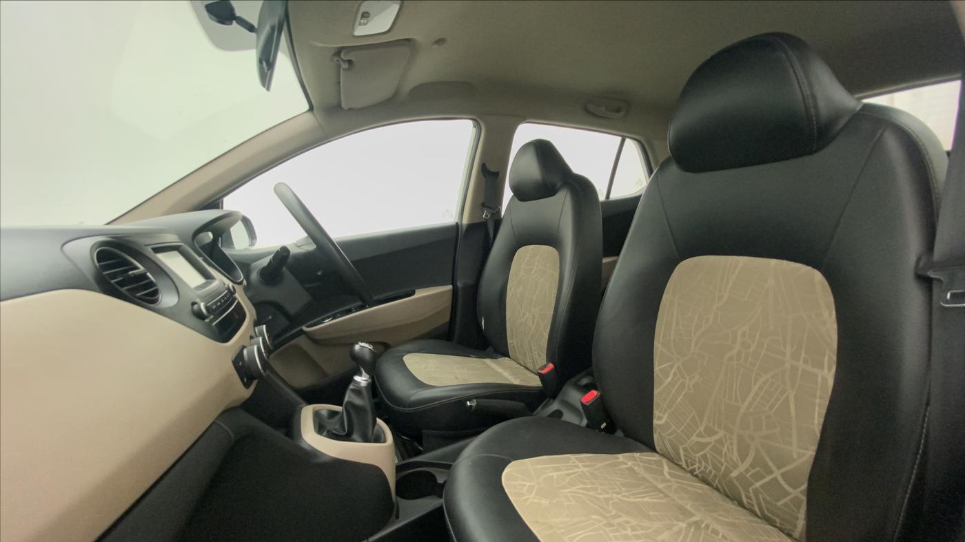 2018 Hyundai Grand i10 SPORTZ 1.2 KAPPA VTVT, Petrol, Manual, 59,392 km, Right Side Front Door Cabin