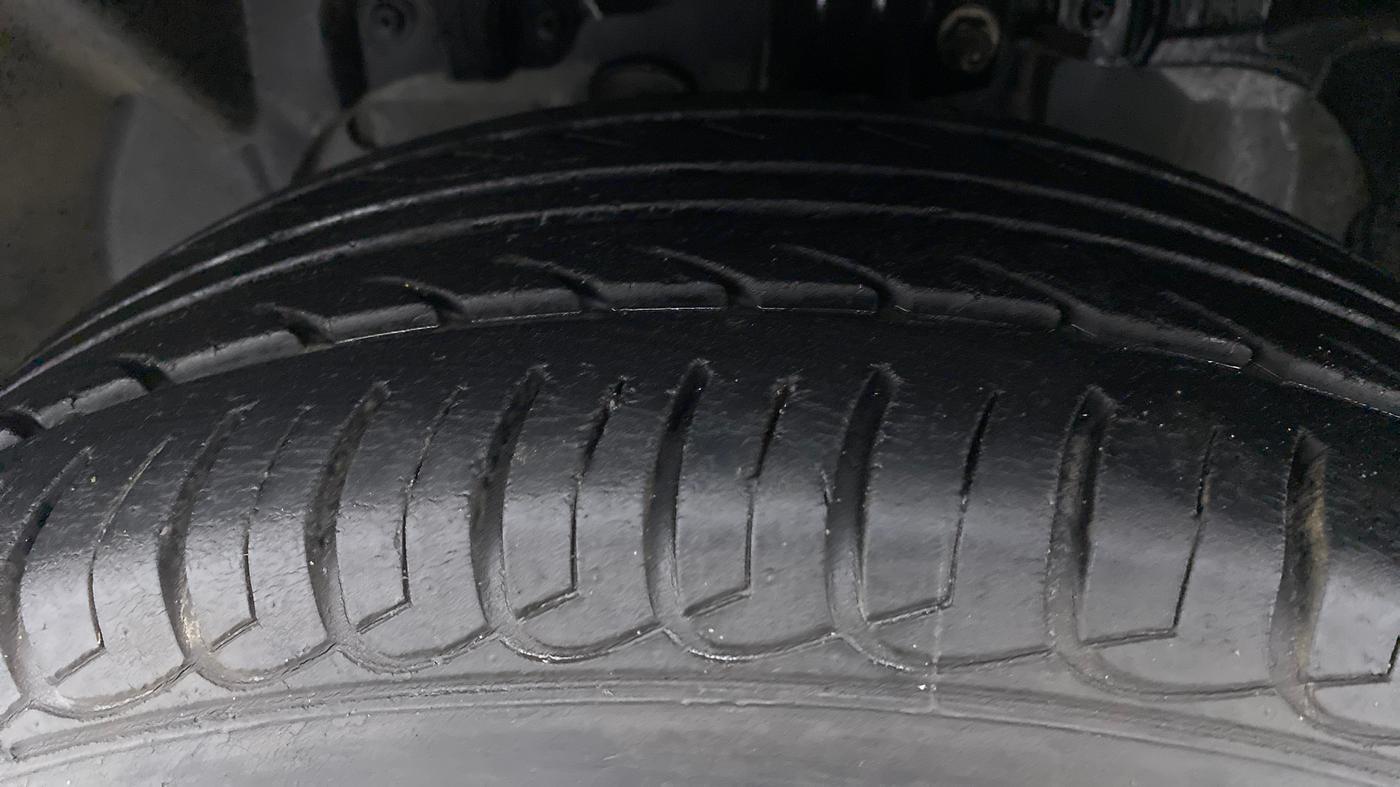 2016 Ford Ecosport 1.0 TREND+ (ECOBOOST), Petrol, Manual, 45,611 km, Left Front Tyre Tread