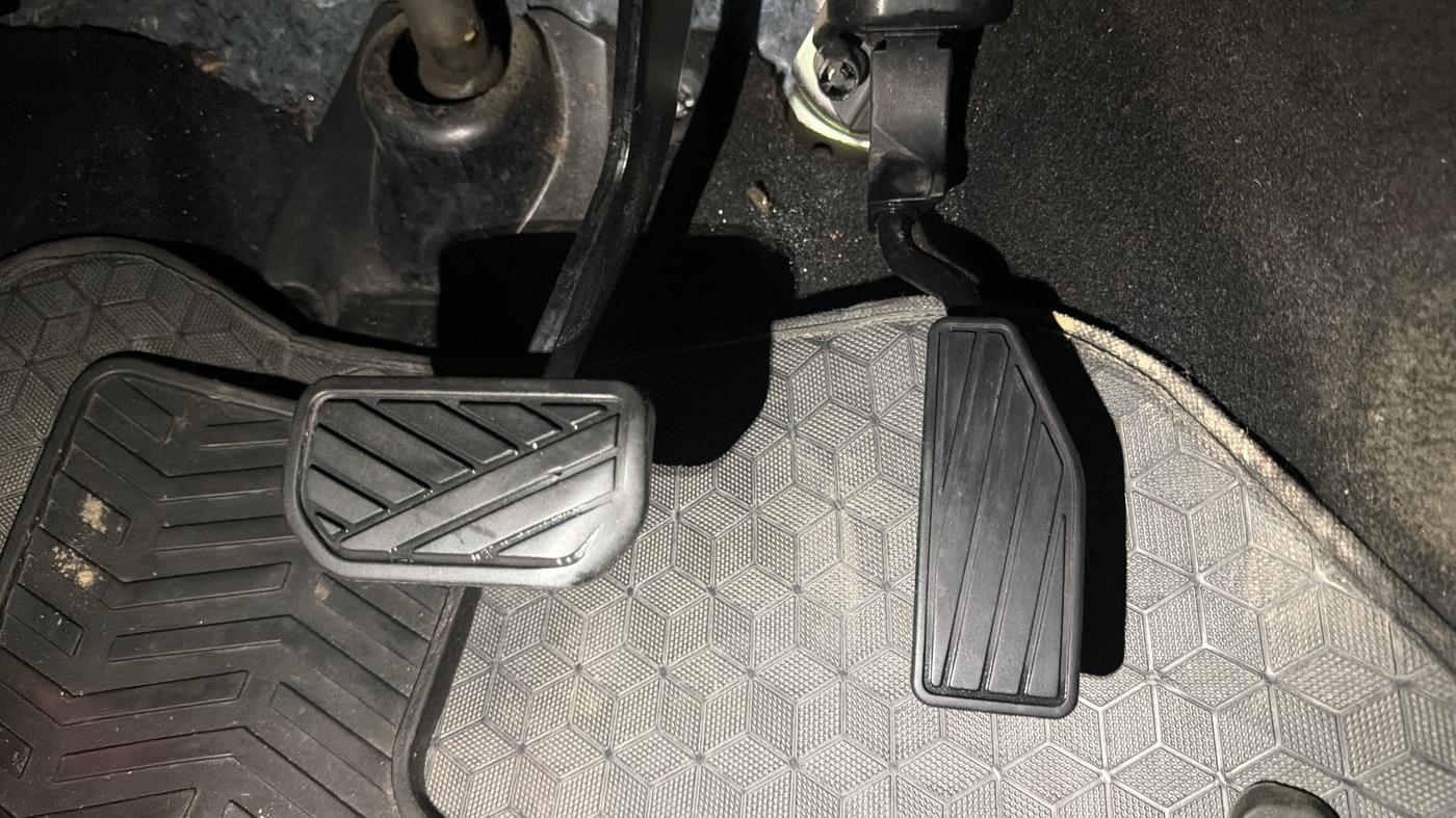 2021 Maruti IGNIS ZETA 1.2 AMT, Petrol, Automatic, 49,853 km, Pedals