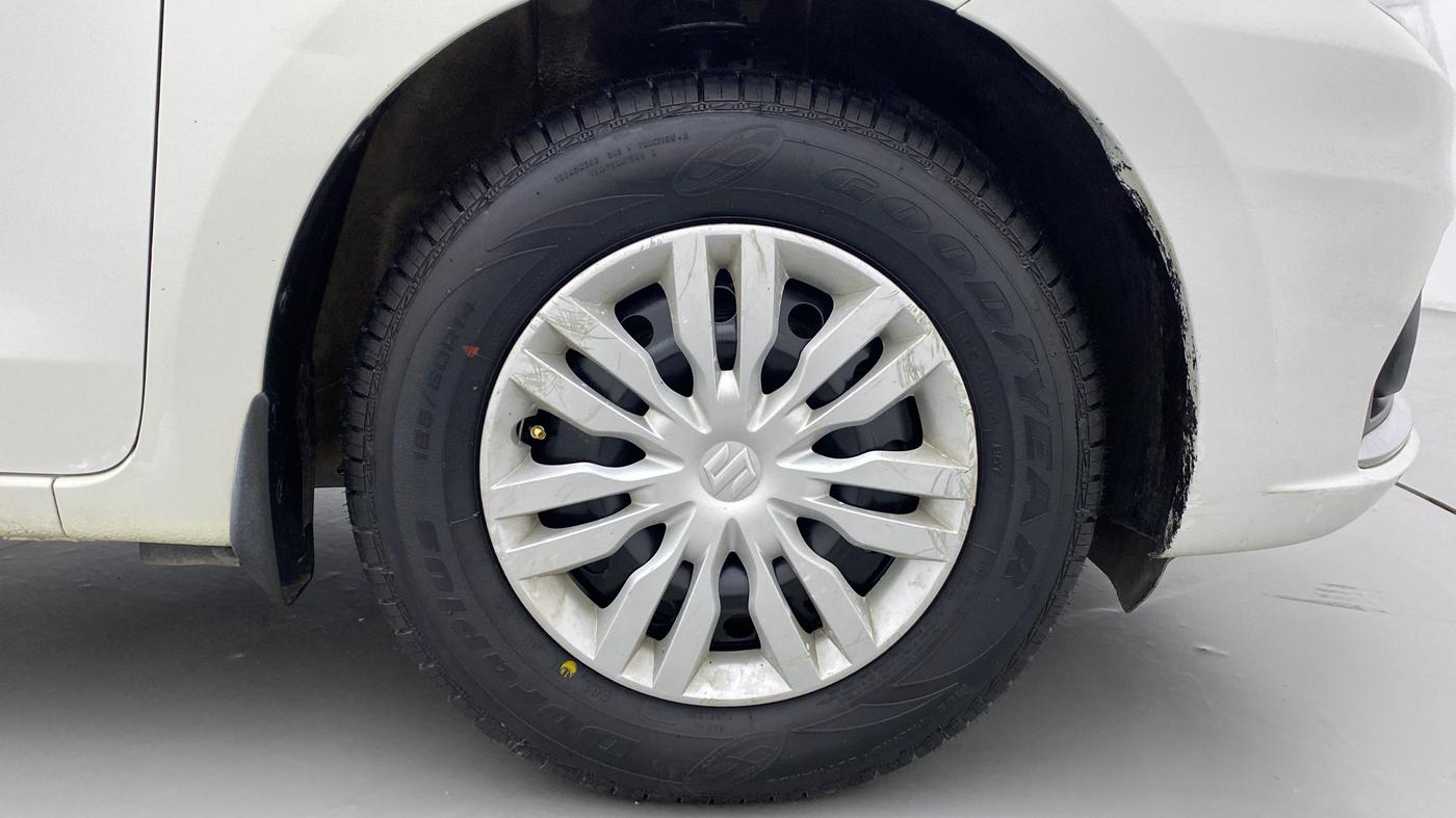2020 Maruti Dzire VXI, Petrol, Manual, 45,809 km, Right Front Wheel