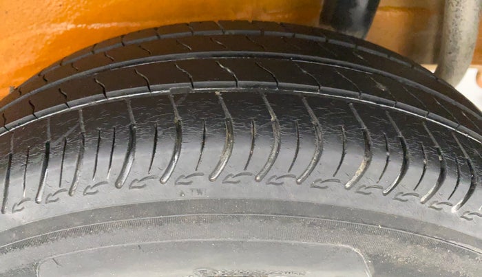 2019 Maruti S PRESSO VXI PLUS, Petrol, Manual, 49,104 km, Left Rear Tyre Tread