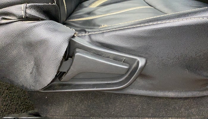 2019 Maruti S PRESSO VXI PLUS, Petrol, Manual, 49,104 km, Driver Side Adjustment Panel