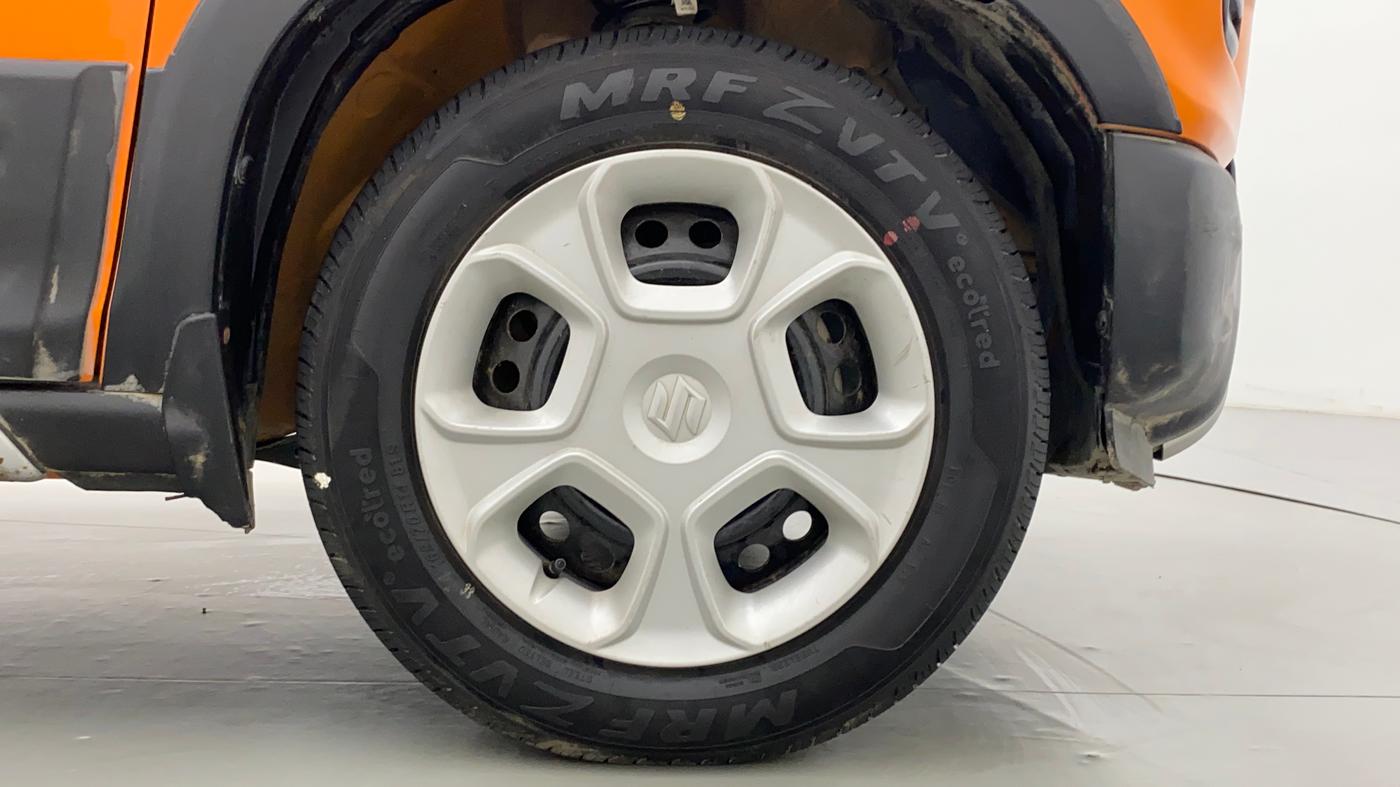 2019 Maruti S PRESSO VXI PLUS, Petrol, Manual, 49,104 km, Right Front Wheel
