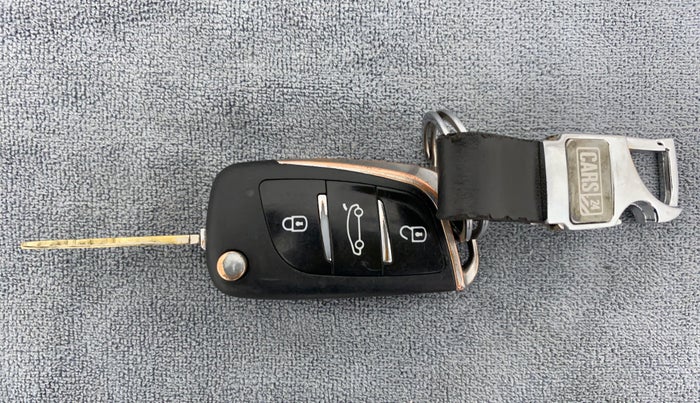 2019 Maruti S PRESSO VXI PLUS, Petrol, Manual, 49,104 km, Key Close Up