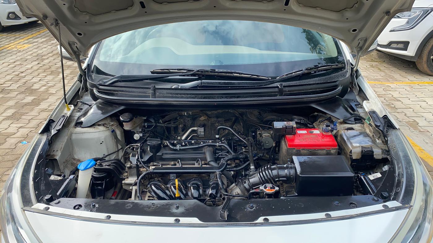 2020 Hyundai Elite i20 SPORTZ PLUS 1.2, Petrol, Manual, 59,058 km, Engine View