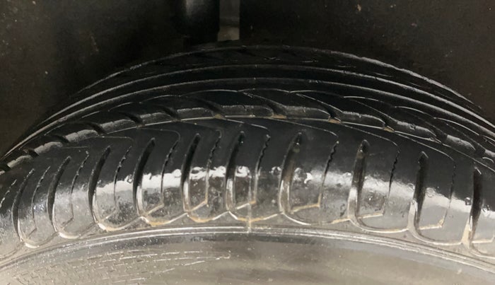 2018 Ford Ecosport TITANIUM + 1.5L PETROL AT, Petrol, Automatic, 10,404 km, Right Rear Tyre Tread