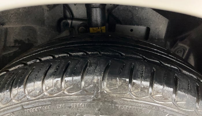 2018 Ford Ecosport TITANIUM + 1.5L PETROL AT, Petrol, Automatic, 10,404 km, Right Front Tyre Tread