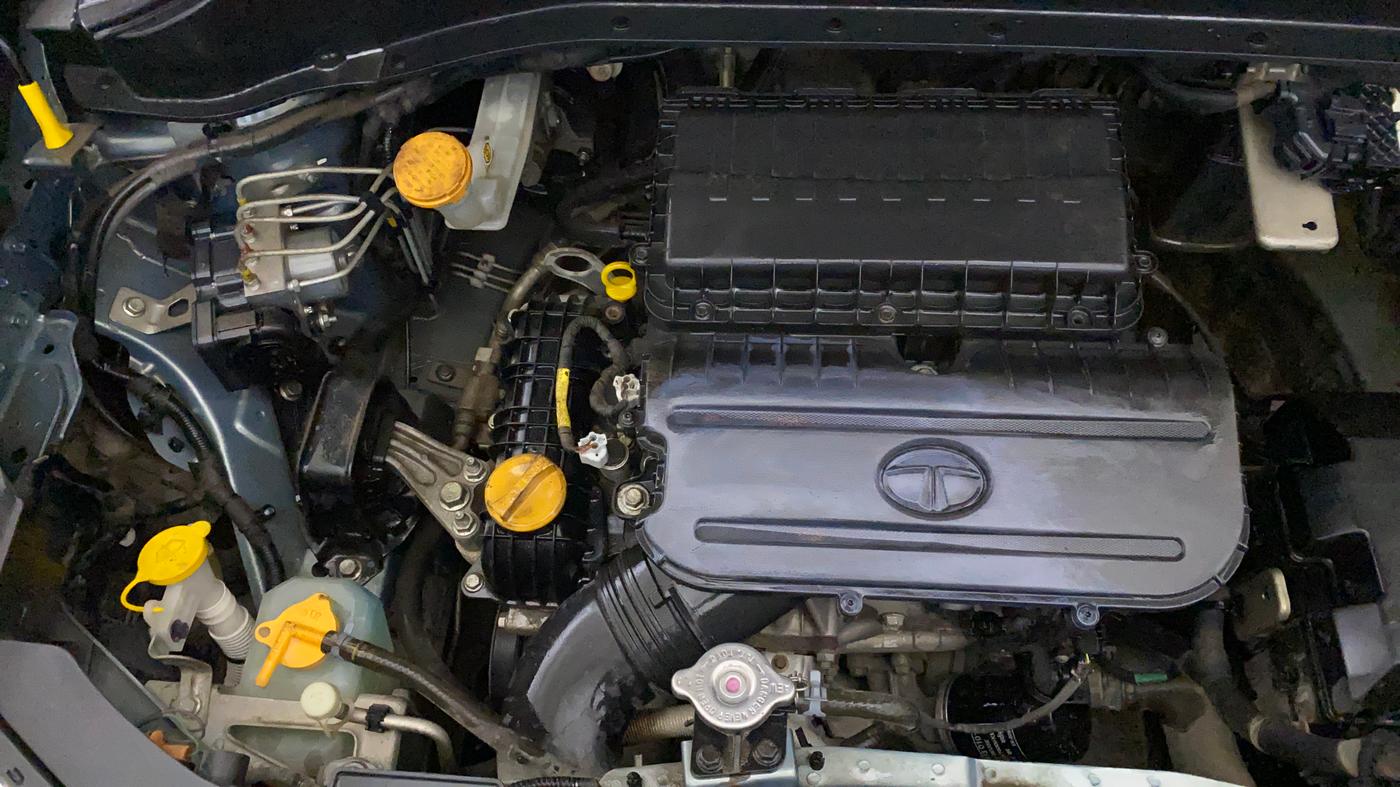2021 Tata PUNCH CREATIVE  MT, Petrol, Manual, 86,516 km, Engine View - Right