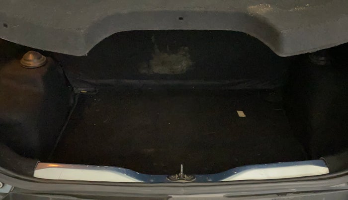 2021 Tata PUNCH CREATIVE  MT, Petrol, Manual, 86,516 km, Boot Inside