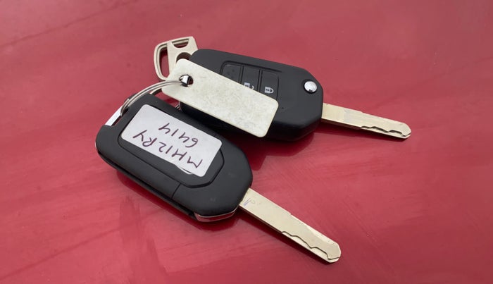 2019 Honda WR-V 1.2L I-VTEC VX MT, Petrol, Manual, 49,733 km, Key Close Up