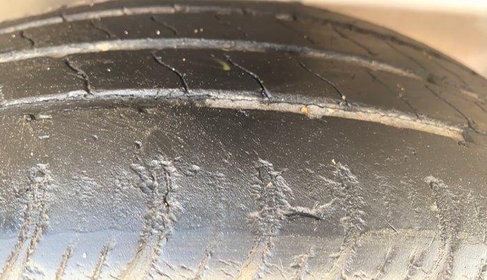 2018 Maruti Celerio ZXI, Petrol, Manual, 18,419 km, Right Front Tyre Tread