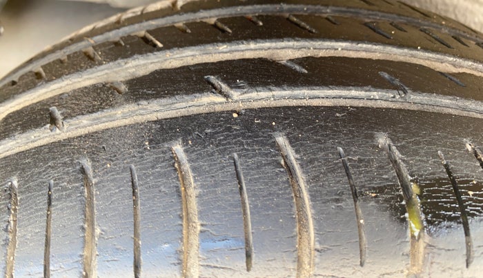 2018 Maruti Celerio ZXI, Petrol, Manual, 18,419 km, Right Rear Tyre Tread