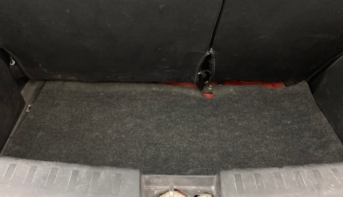 2015 Maruti Swift VXI, Petrol, Manual, 25,700 km, Boot Inside