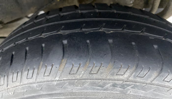 2018 Datsun Go Plus T, Petrol, Manual, 24,838 km, Left Rear Tyre Tread