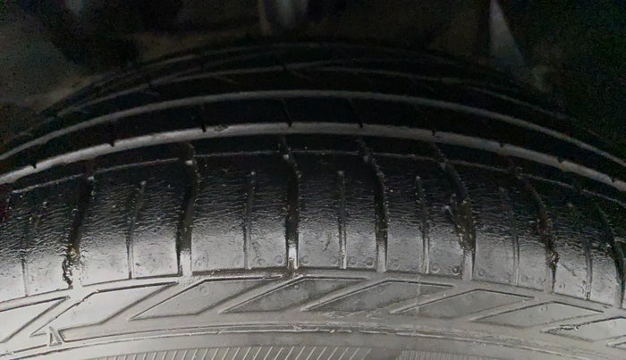 2019 Tata NEXON XZ PLUS PETROL, Petrol, Manual, 44,647 km, Left Front Tyre Tread
